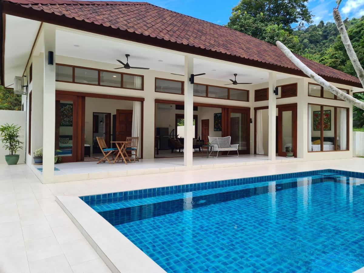Villa Meranti - Spacious Private Pool Villa Pantai Cenang  Eksteriør bilde